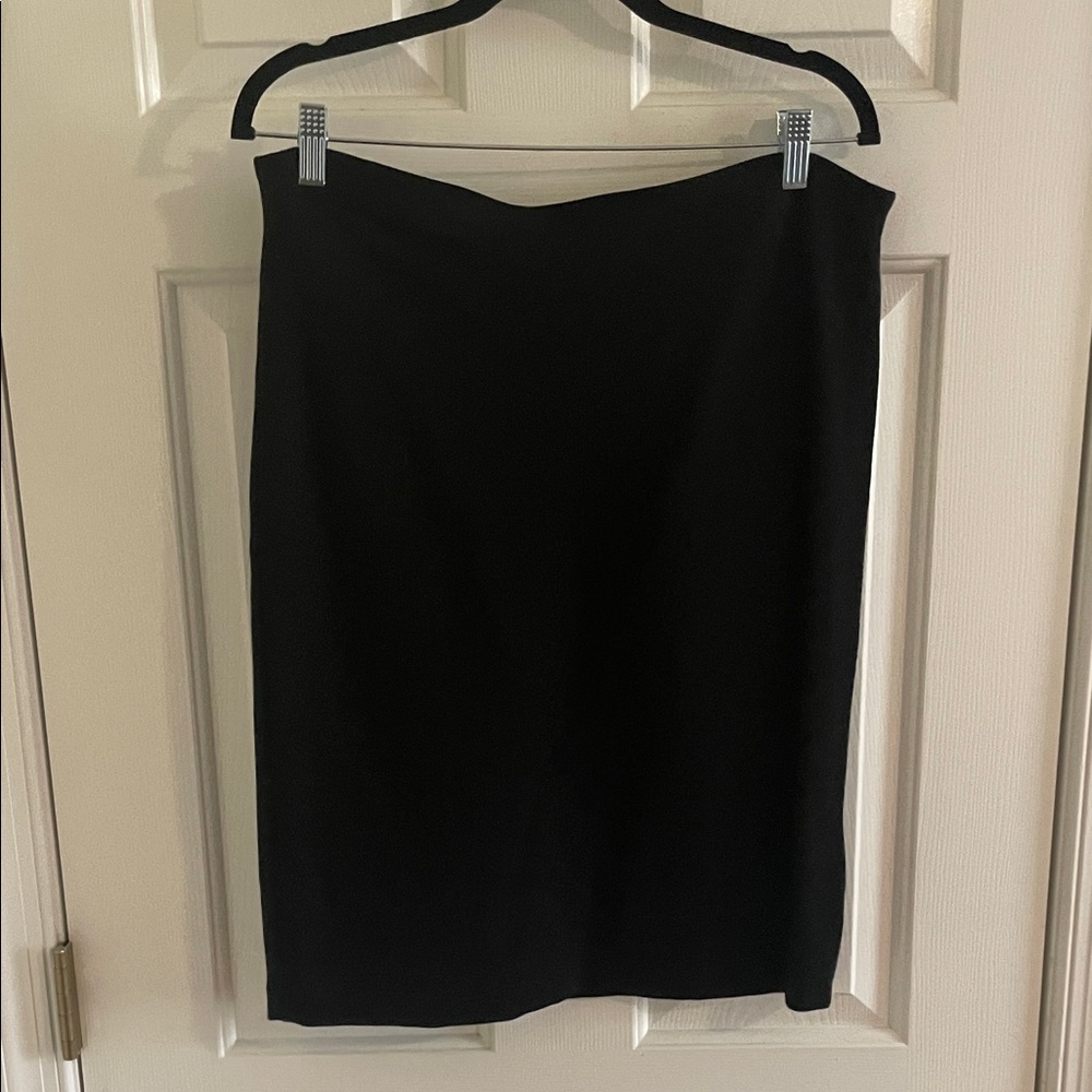 Philosophy Classic Black Pencil Skirt